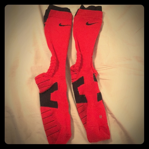 nike combat socks